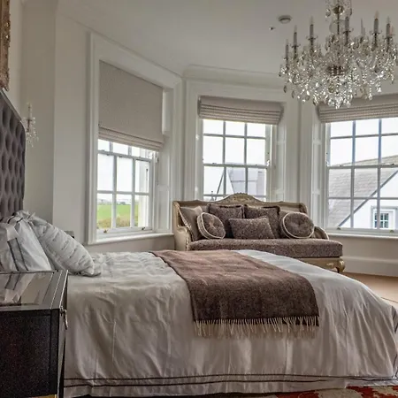 Mountrush House * Coolamoney
